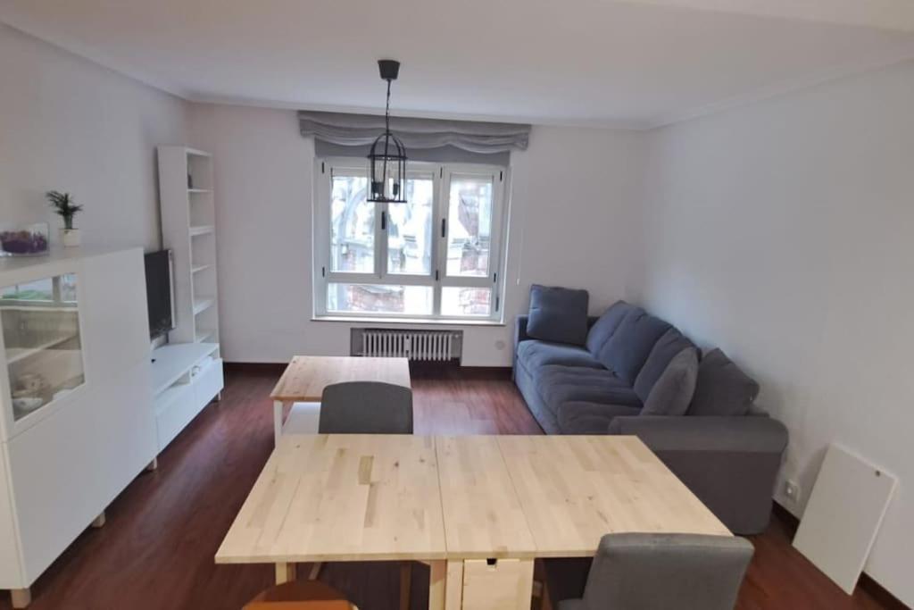 Piso Nuevo Centro Doctor Casal Apartment Oviedo Bagian luar foto